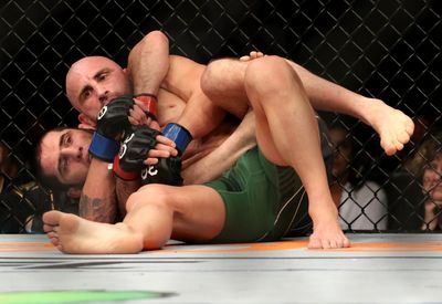 Eugene Bareman: Alexander Volkanovski got ‘cocky’ on the ground with Islam Makhachev