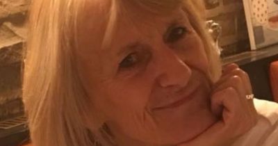 Woman died at scene of crash in Nottinghamshire after driver 'did not see' car in front