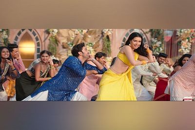 Check out Ranbir Kapoor, Shraddha Kapoor's 'Thumka' in this dance number from 'Tu Jhoothi Main Makkaar'