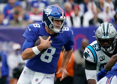 Giants’ Isaiah Hodgins likens Daniel Jones to Josh Allen