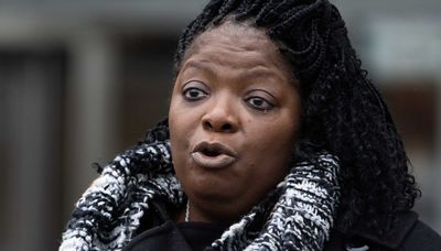Woman awarded $2.9 million in botched Chicago police raid endorses Johnson for mayor