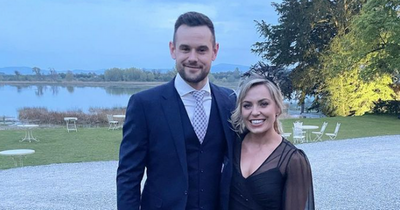 Anna Geary and husband announce they are expecting first child in adorable post