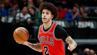 Lonzo Ball will miss full NBA season with knee injury: Chicago Bulls