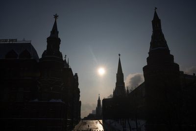 No economic 'knockout' yet from West's sanctions on Russia