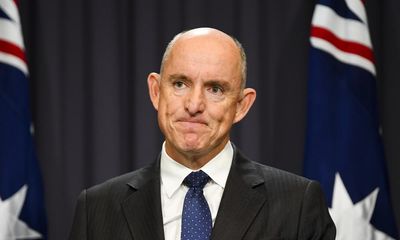 Minister said ‘opinion is just an opinion’ when told of robodebt’s legal ‘challenges’, inquiry hears