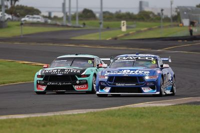 Ford teams accused of gamesmanship at Supercars test, Heimgartner fastest