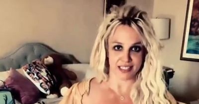 Britney Spears urges fans not to call police as she sparks concern with bizarre accent