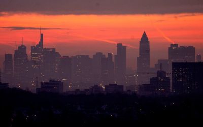 German business confidence improves for 4th straight month