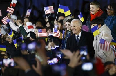 Biden meets NATO leaders as Putin talks up China ties