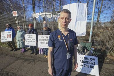 Anti-abortion protesters begin 40 days of 'vigils' across Scotland