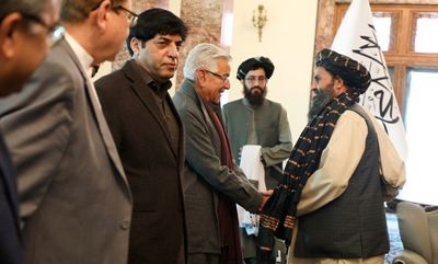 Pakistan’s defence and spy chiefs discuss security with Taliban