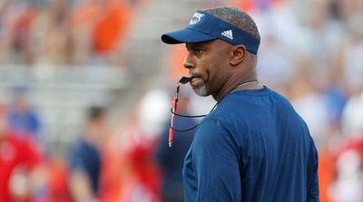 Report: Ravens Expected to Make Willie Taggart New RB Coach