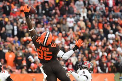 David Njoku snaps back at NFL for being omitted from best catch of the year