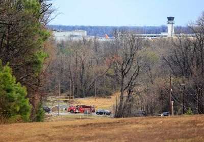 5 die in small airplane crash near Little Rock factory