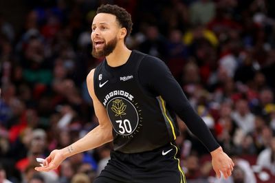 Warriors' Curry to miss at least another week