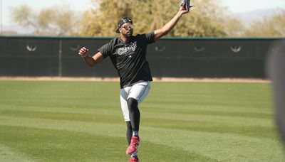 White Sox slugger Eloy Jiménez comes to camp much lighter, more determined