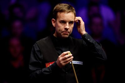 Ali Carter learning to control emotions after breezing past Robert Milkins