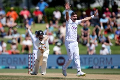 England unchanged for second N.Zealand Test after 'perfect game'