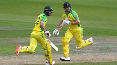 Maxwell working on mental application, Marsh to play only as batter in India