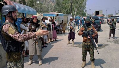 Afghanistahn's Taliban reopen key trade route with Pakistan