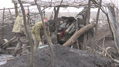 Artillery war in deadlock on east Ukraine's frozen front lines