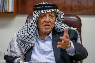 Palestinian Oslo accords negotiator Ahmed Qorei dies at 85