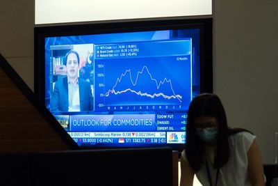 Singapore to lift veil on CEO pay