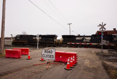 Norfolk Southern let crews ignore alerts