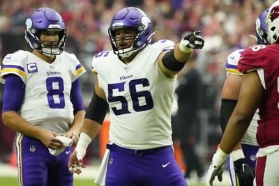 Report: The Vikings have interest in re-signing Garrett Bradbury