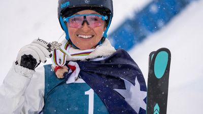 Danielle Scott wins aerials silver at the FIS Freestyle skiing World Championship in Georgia