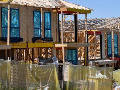 Building sector urges cross-party housing plan support