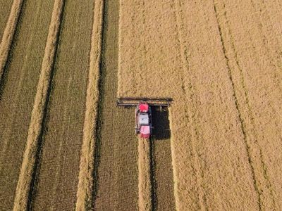 New farmer funding for storing carbon in soil