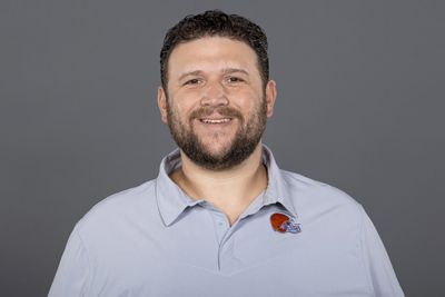 Browns handing DL coach responsibilities to run game coordinator Ben Bloom