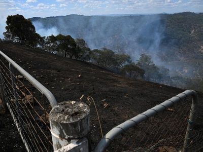 Flowerdale fire rages for fourth day