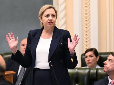 Qld premier unmoved by youth crackdown rights concerns