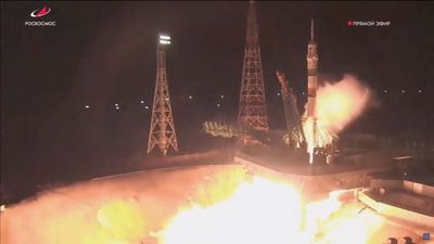 Russian Soyuz spacecraft starts mission to return crew stranded on ISS