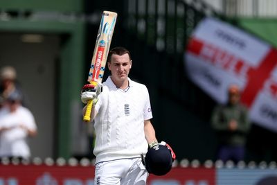 Brook, Root centuries put England in charge of New Zealand Test