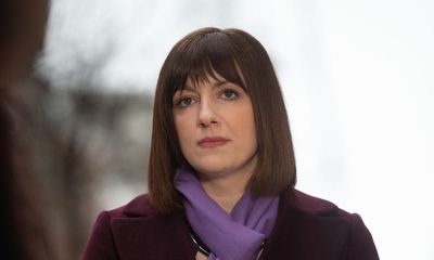 Labour says government has created ‘perfect storm’ in England’s teaching workforce
