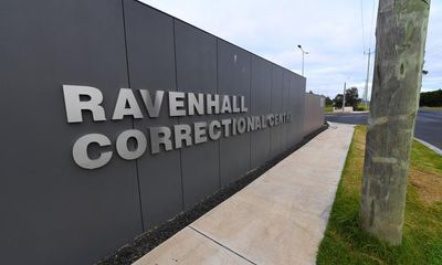 Indigenous prisoner spent less than an hour in medical unit after emergency, Victorian coroner told