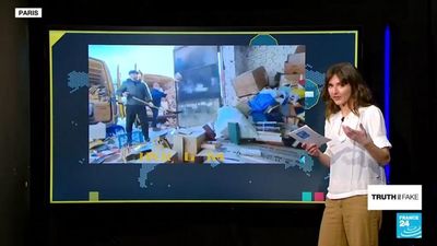 Yes some Ukrainians are destroying Russian books, but why?