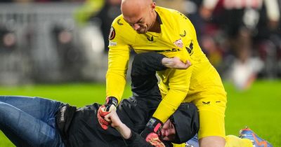 Cody Gakpo return marred by ugly scenes as pitch invader attacks goalkeeper