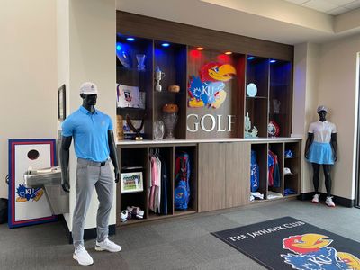 College golf facilities: Kansas Jayhawks and The Jayhawk Club