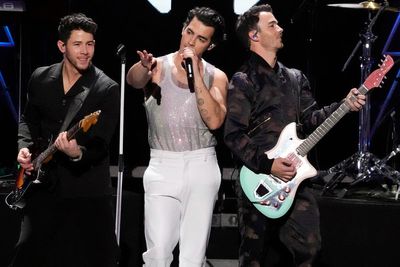 Jonas Brothers announce new album, Broadway shows in March