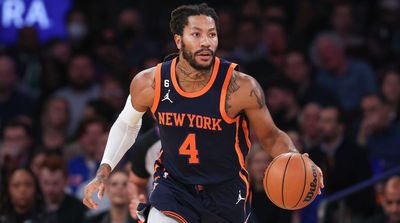 Report: Suns Eyeing Derrick Rose If Knicks Buy Him Out