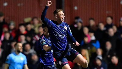 No handshakes from Damien Duff as super sub Eoin Doyle steals points for Saints