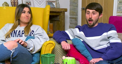 Gogglebox's Pete Sandiford spots 'disgusting' omission on ITV Starstruck