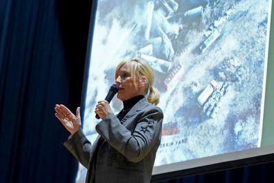 Brockovich warns Ohio town of dangers after train crash