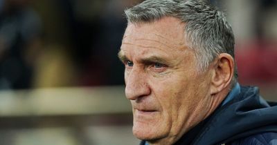 Sunderland boss Tony Mowbray hails Mark Robins rebuild at Coventry City in tough circumstances