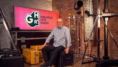 Ken Bruce: BBC wanted me to leave Radio 2 earlier than I planned