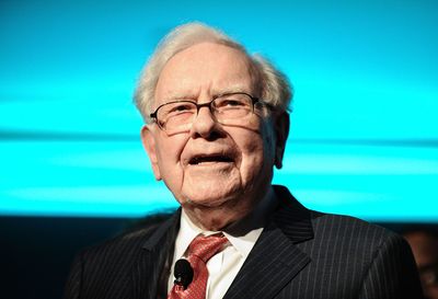 Warren Buffett highlights a ‘shame of capitalism’ while taking a shot at Biden and celebrating the virtues of Coca-Cola